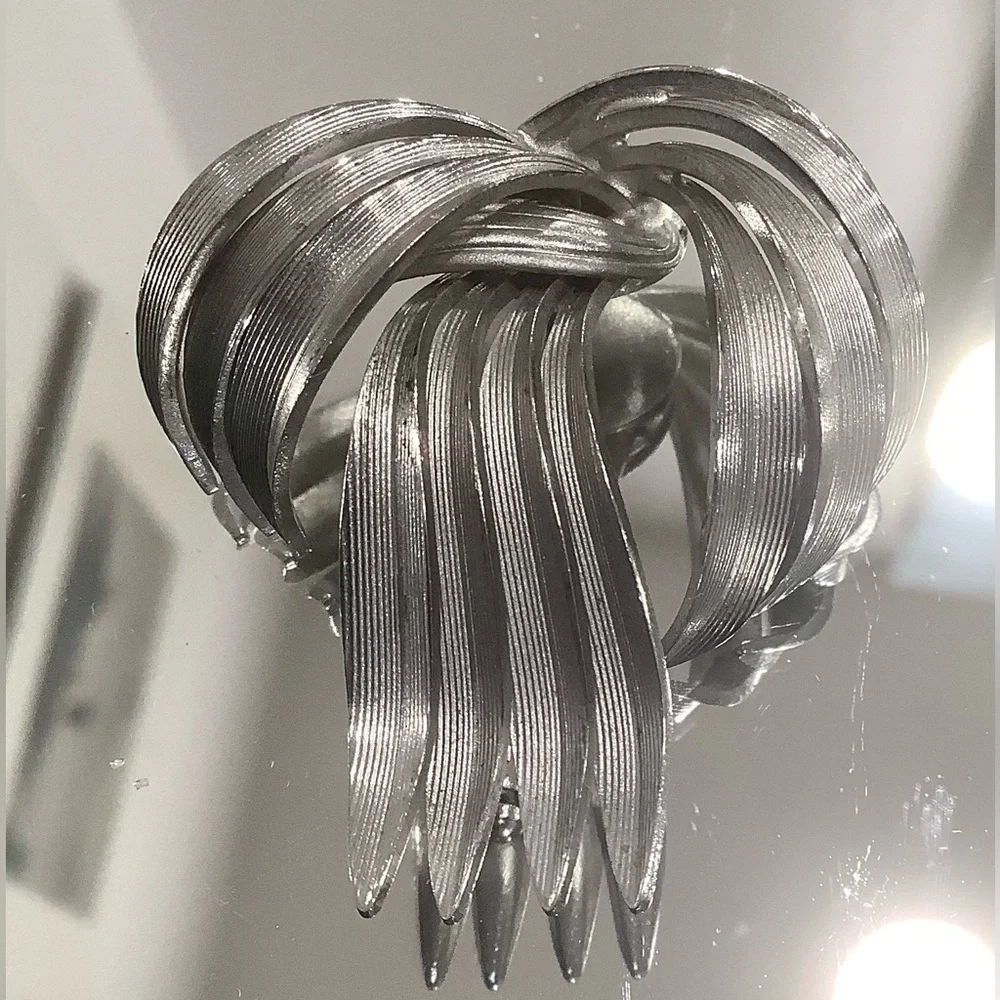 Silver Swirl Brooch